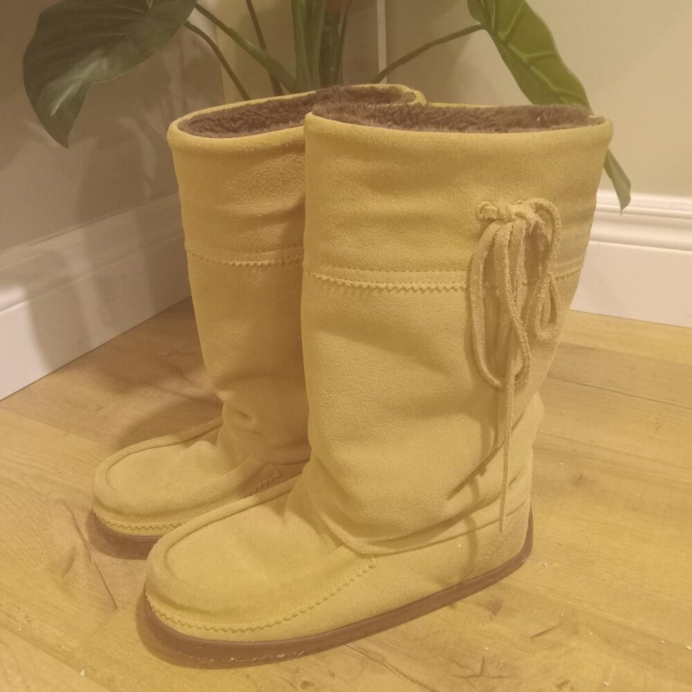 Manitobah Mukluks Hunter - Women's Size 7